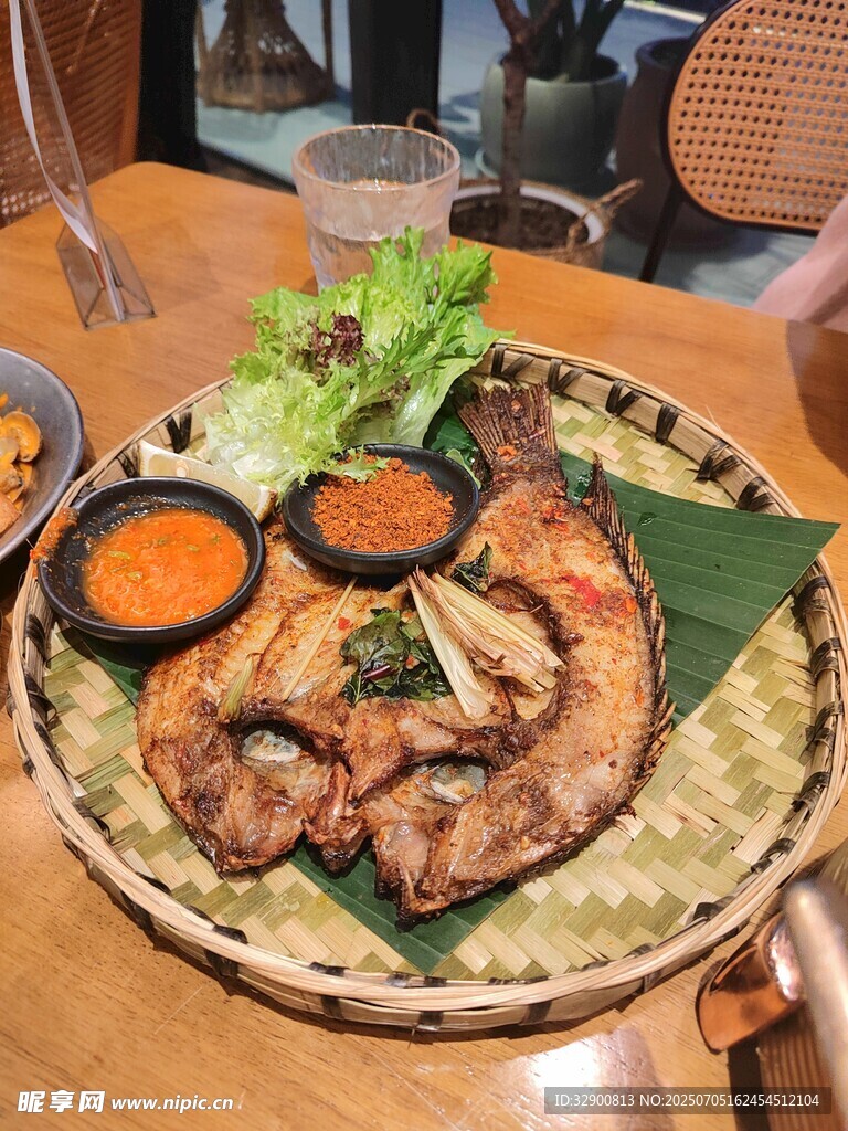 美味烤鱼