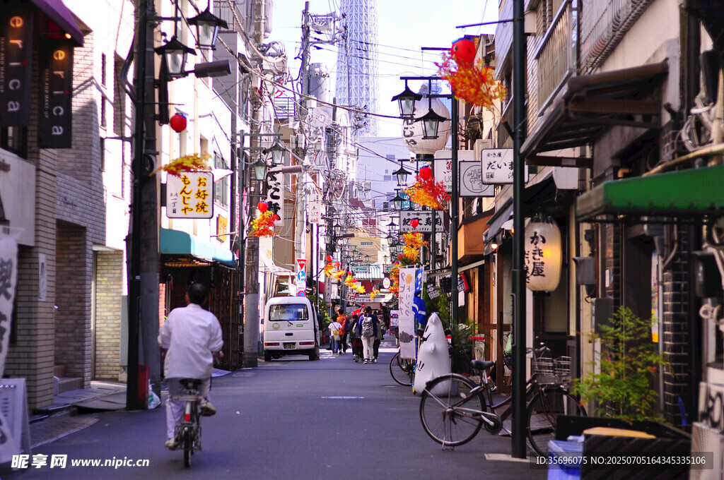 日本街头的传统风情景象