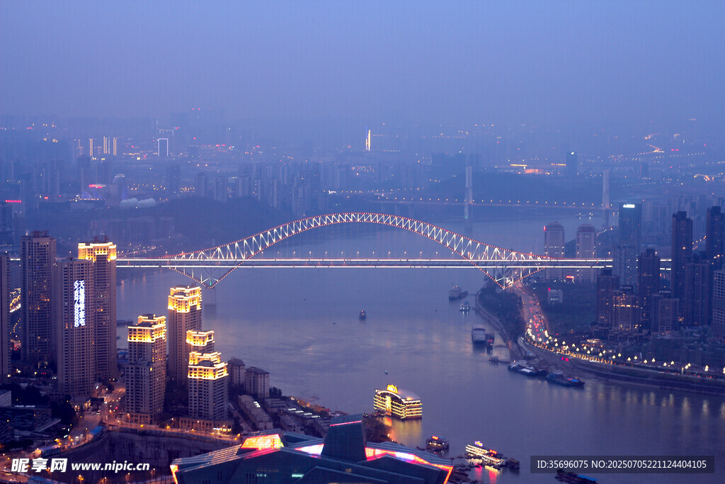 城市江景夜景俯瞰图