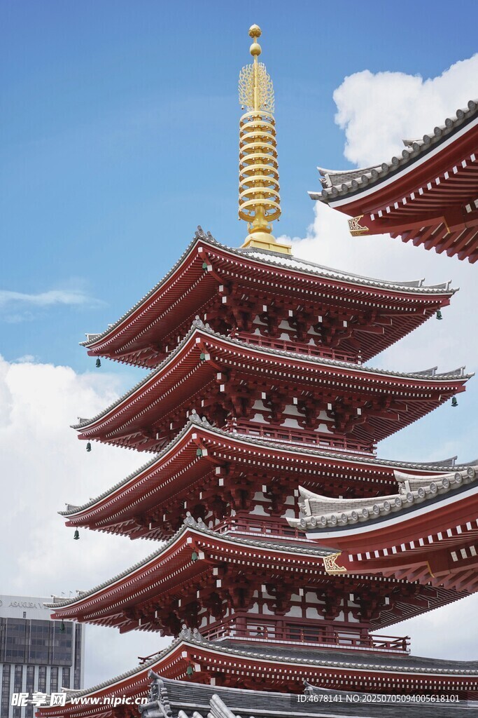 日本传统五层宝塔建筑