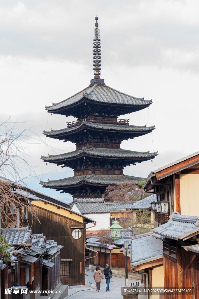日本古寺街道冬日景致