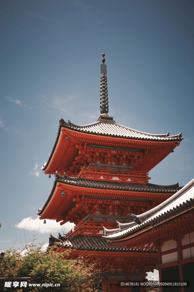 日本传统塔楼建筑景观