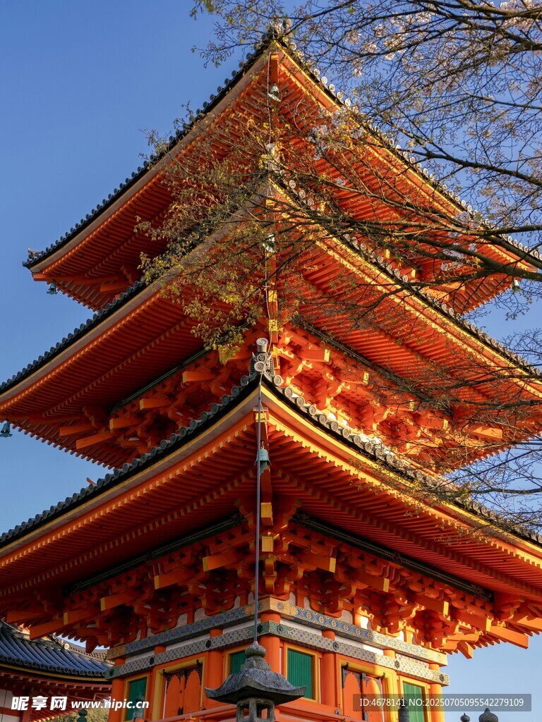日本传统多层塔楼建筑
