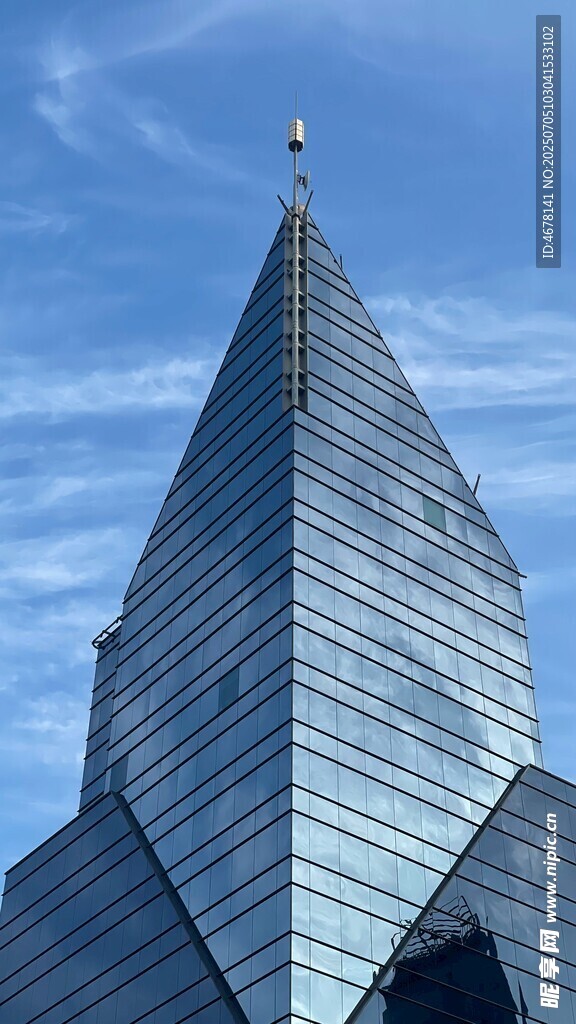 尖顶建筑的独特外观