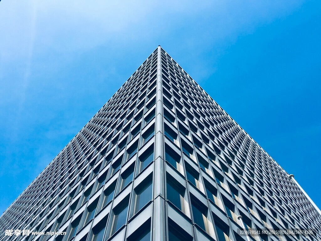 摩天大楼仰视图