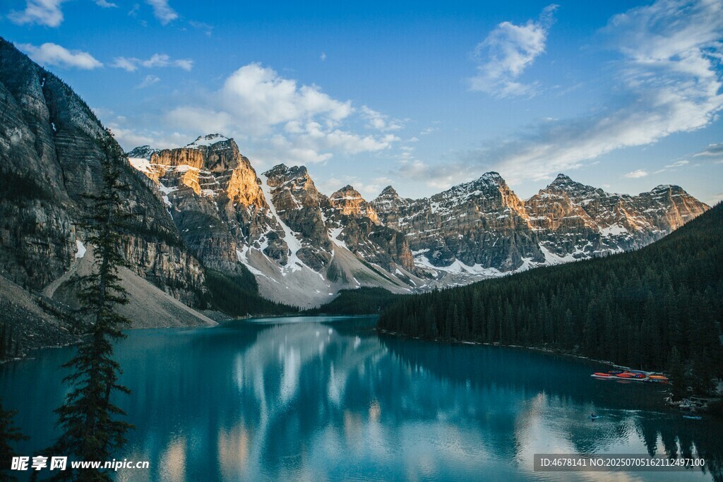 壮丽山湖美景