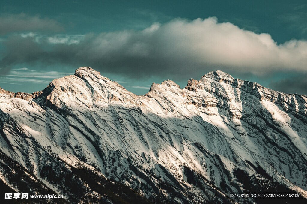 壮丽雪山美景