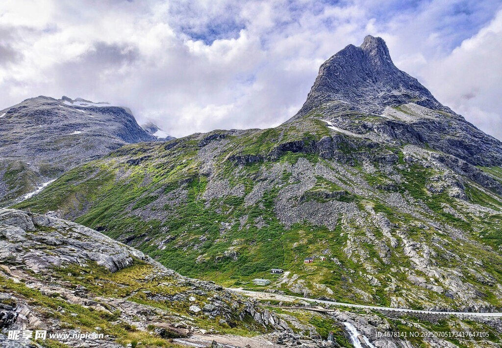 壮丽高山景观