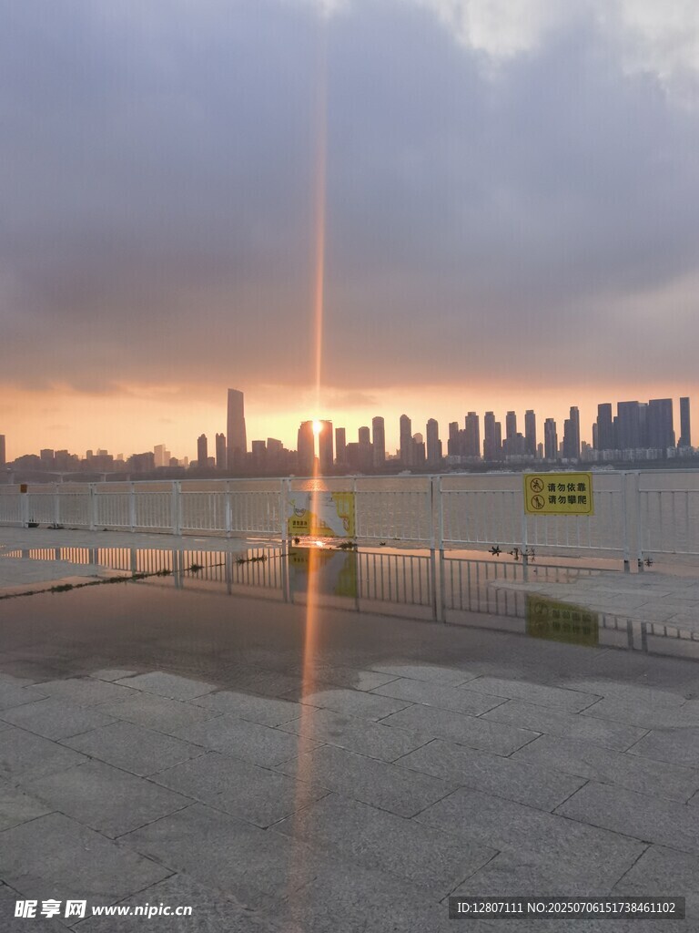 武昌江滩