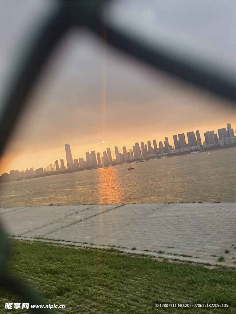 武昌江滩