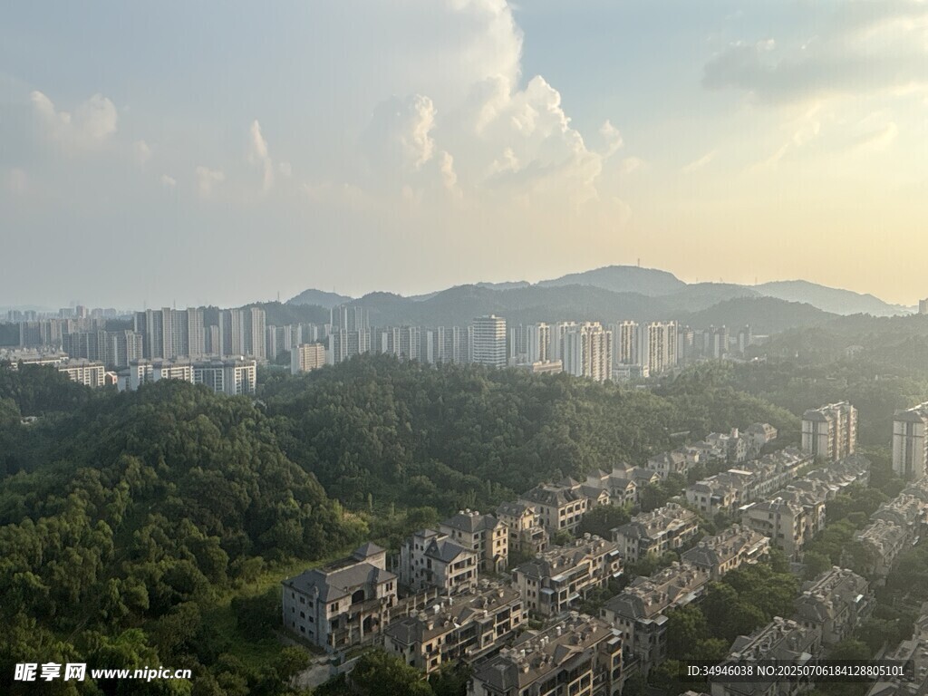城市山林间的美丽景致