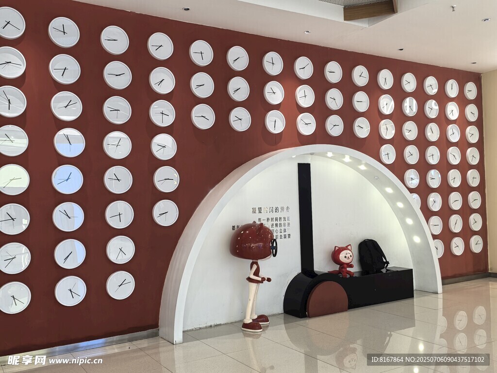 中式瓷盘装饰墙艺术展示