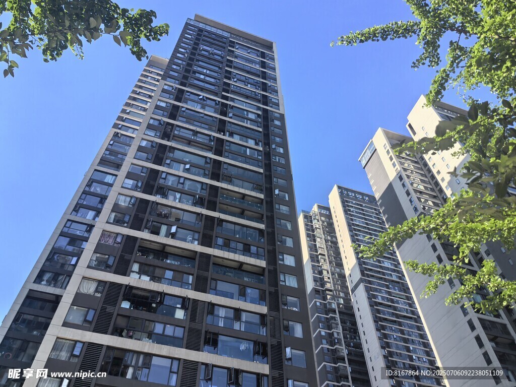 现代高层住宅楼景观