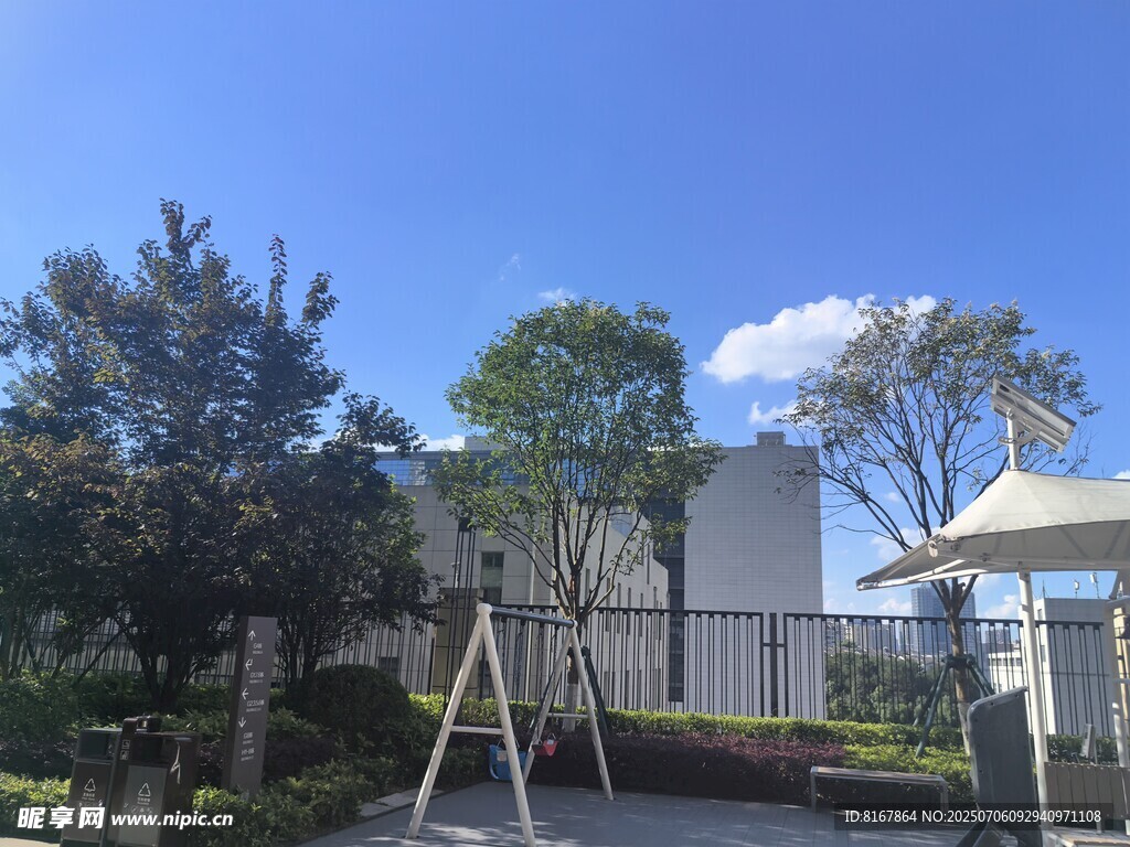 户外庭院景观与休闲设施