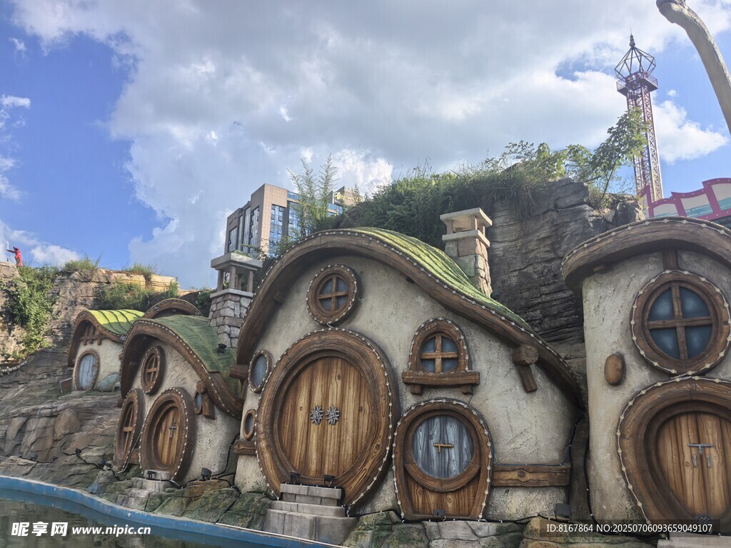 童话风奇幻小屋景观