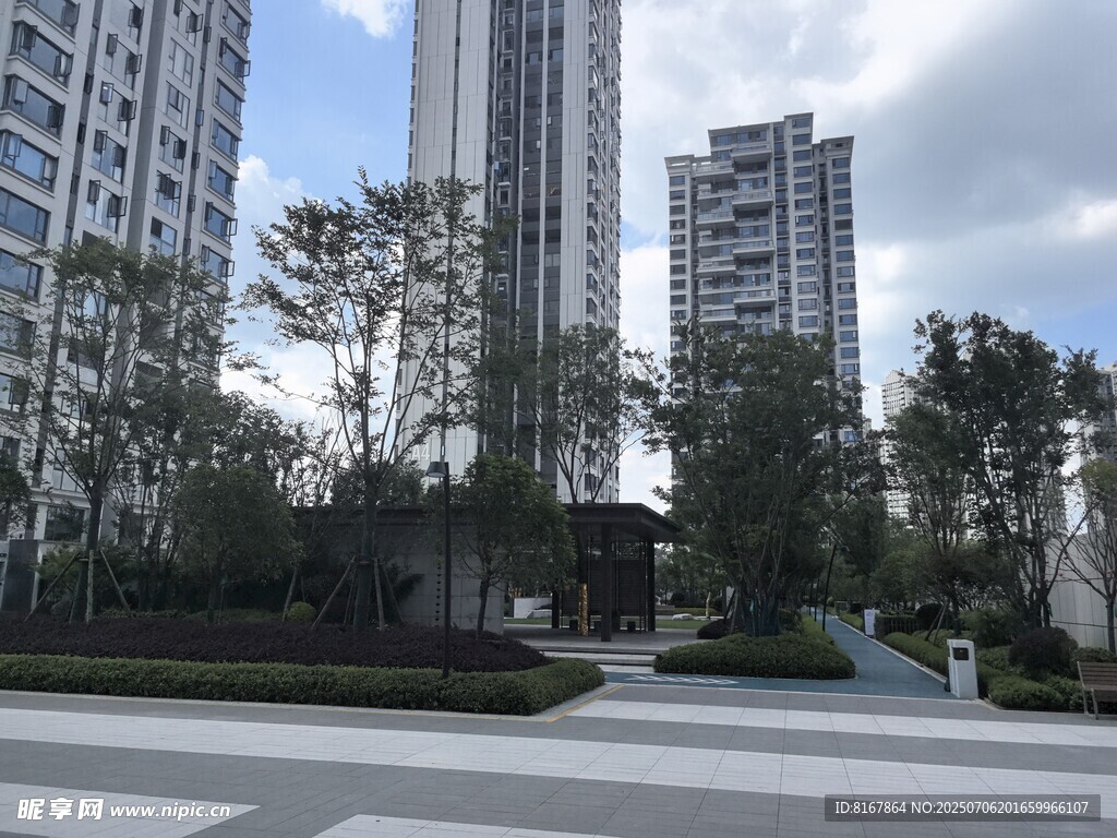 现代都市高层住宅景观