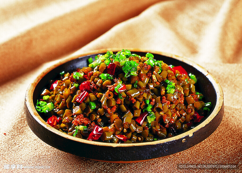 酸豆角炒肉沫