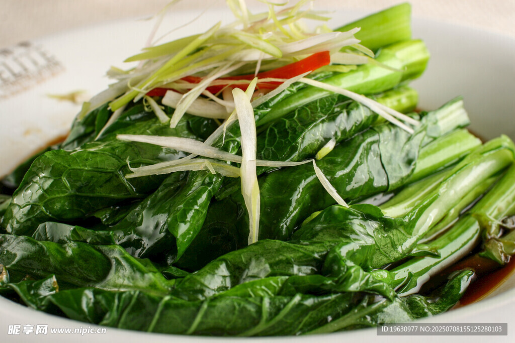 清炒油麦菜