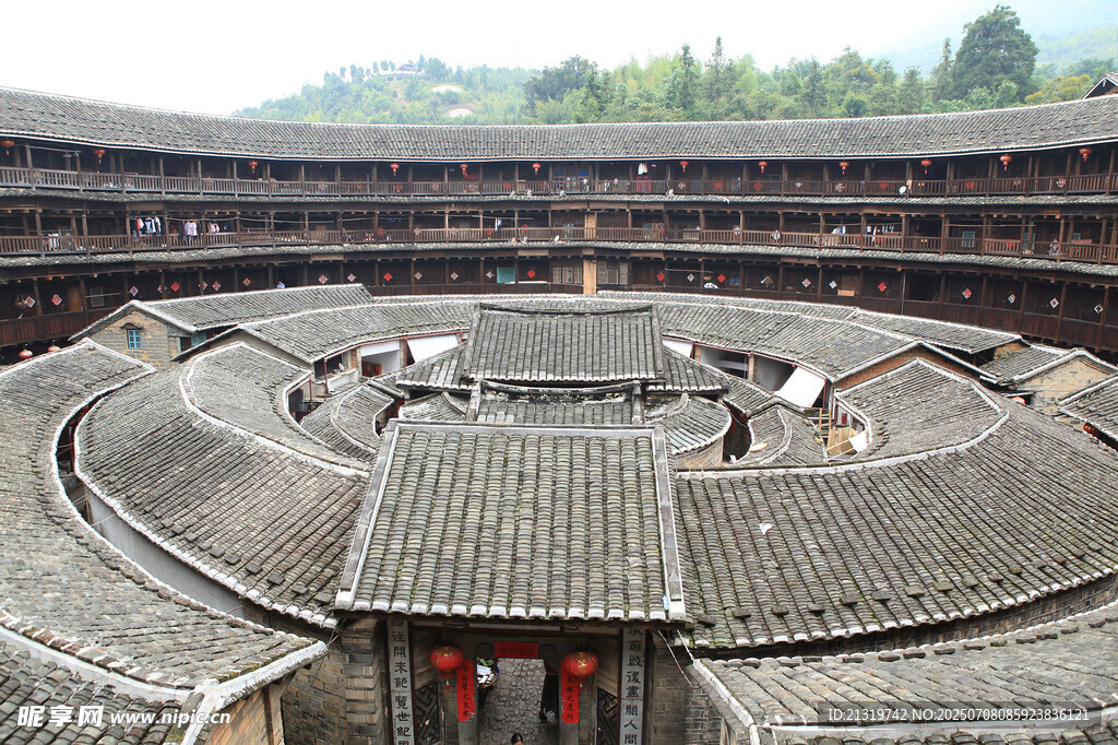 福建土楼内部壮观景象