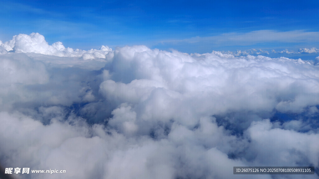 高空云海美景