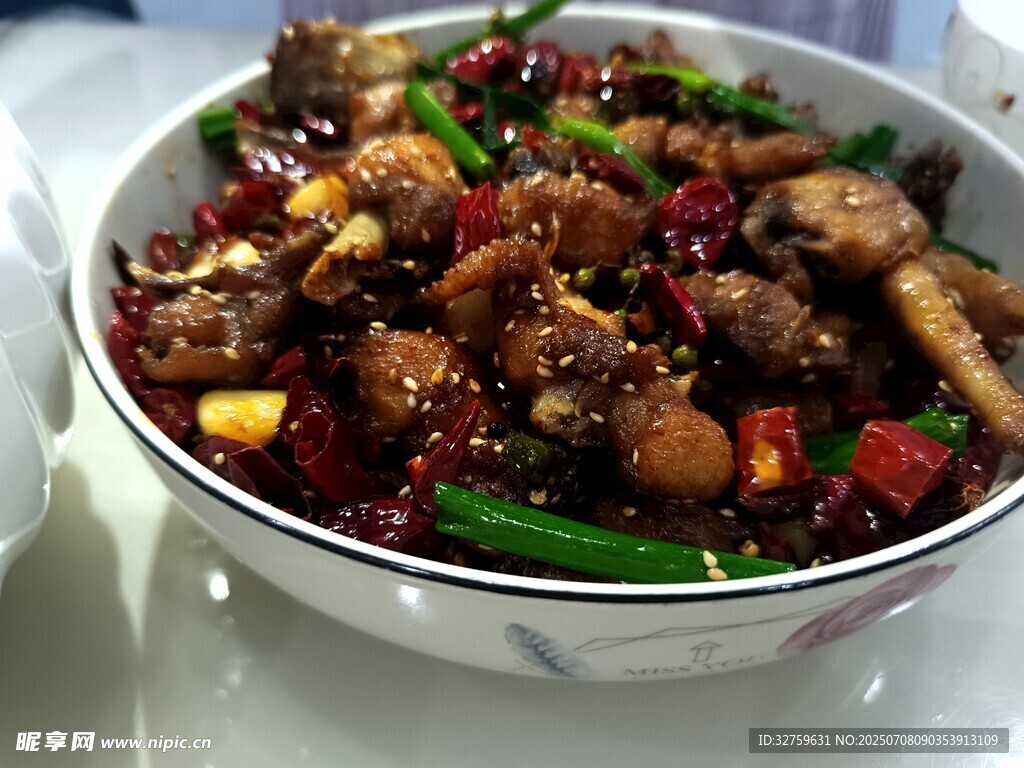 美味辣子鸡丁