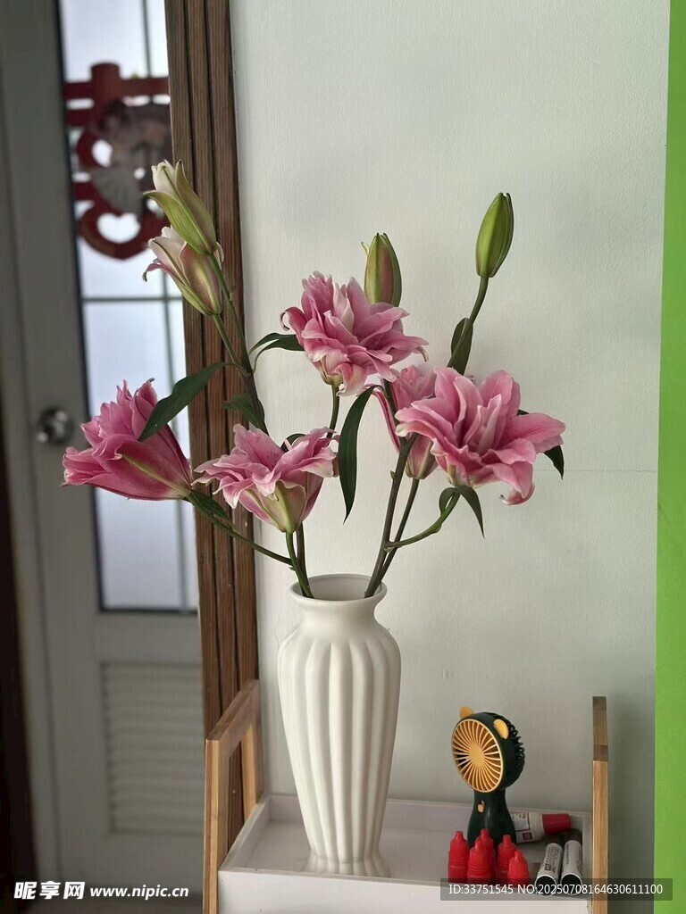 插花  花瓶  高雅艺术