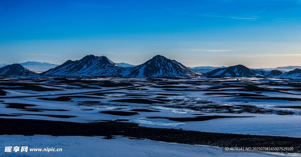 雪山旷野壮丽风光