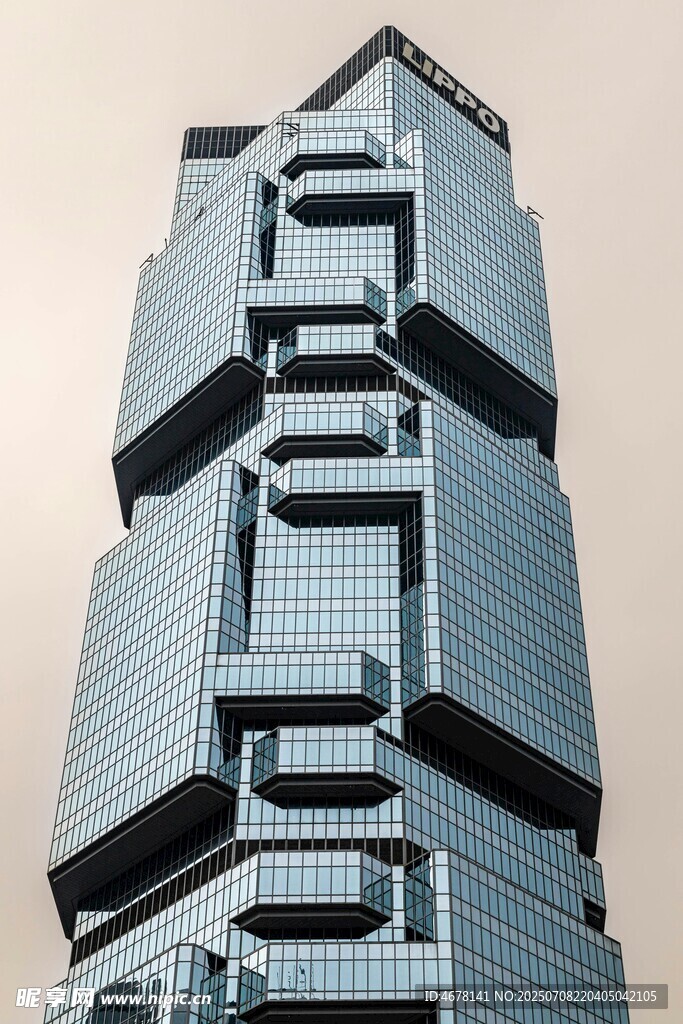 现代风格摩天大楼外观