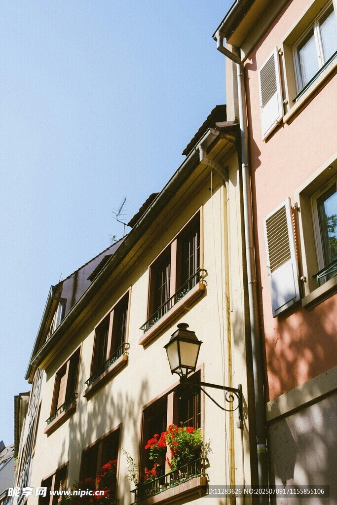 欧式街边建筑风景