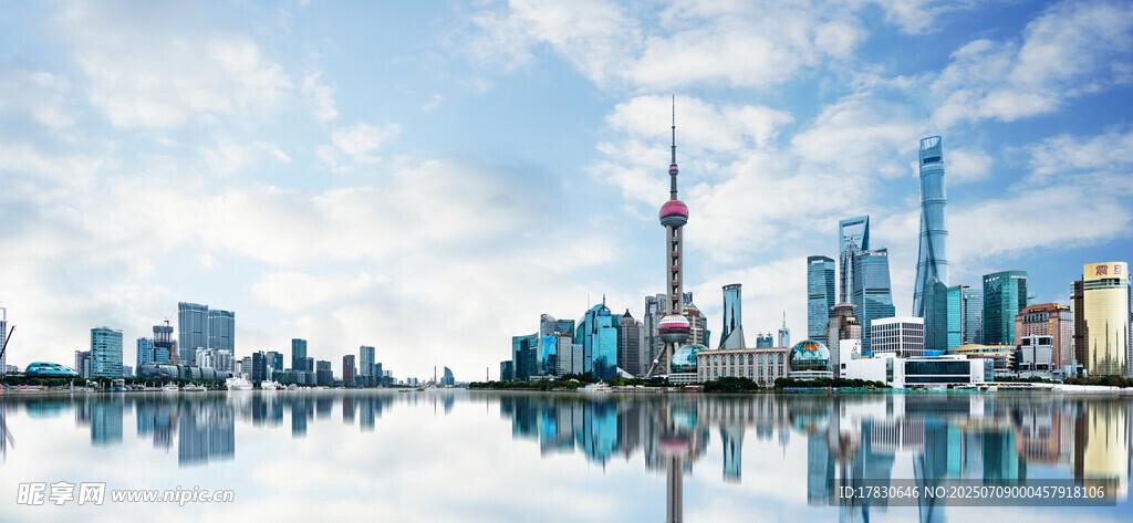 上海外滩城市天际线景观