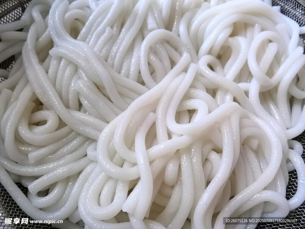 一碗洁白的米粉