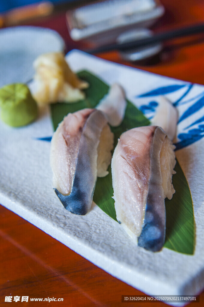 鱼片寿司