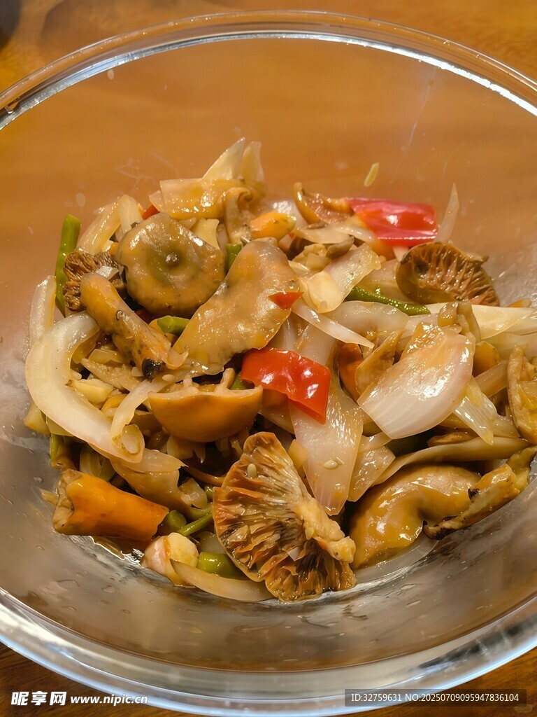 美味什锦蔬菜炒面