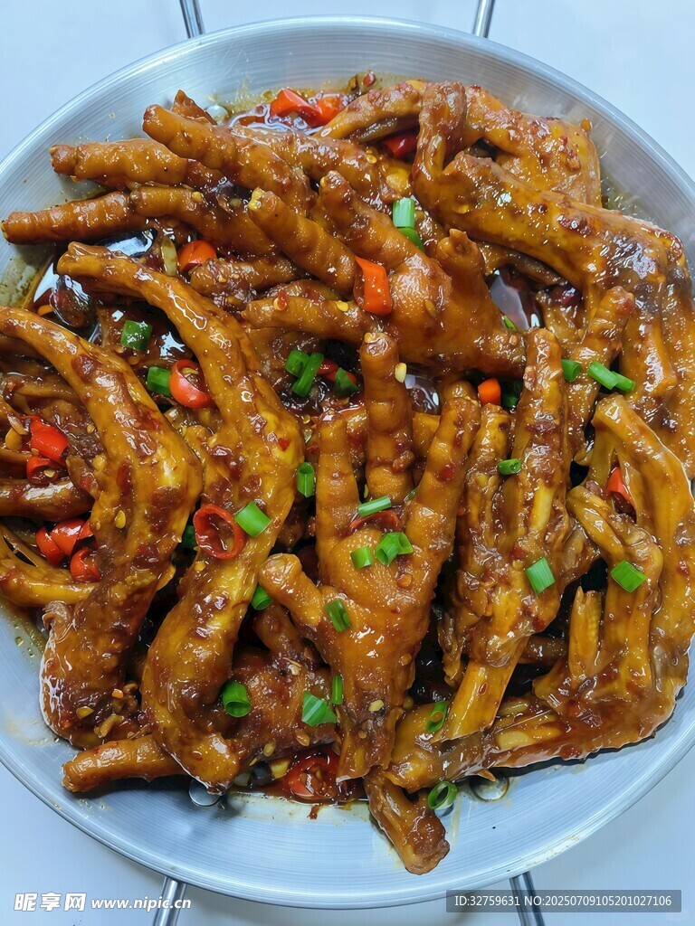 美味香辣虎皮鸡爪