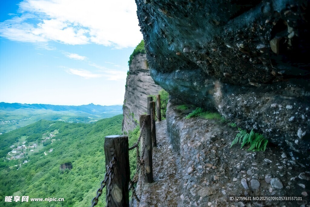悬崖边风景