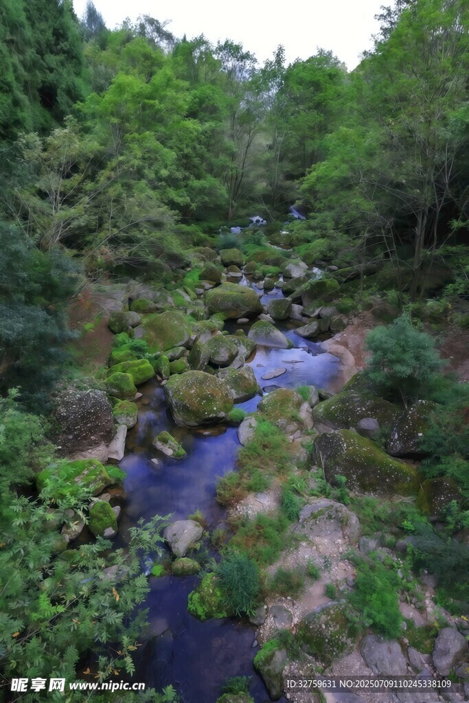 山间溪流