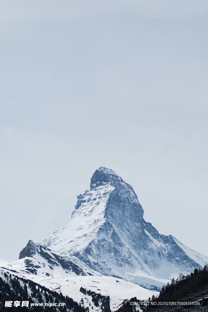 马特洪峰壮丽雪山景观