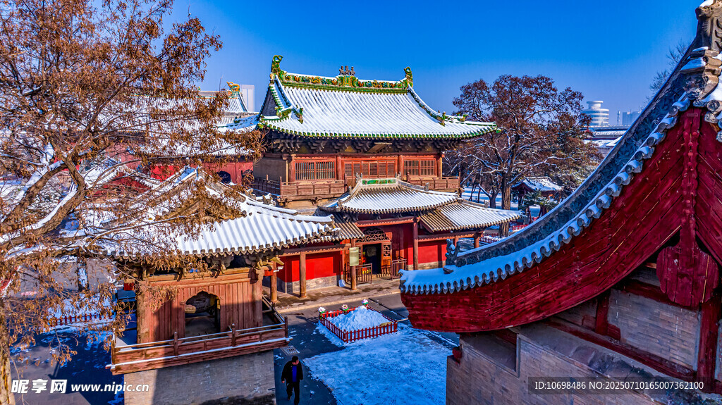 崇福寺雪景