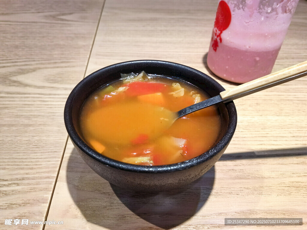 美味番茄鸡蛋汤