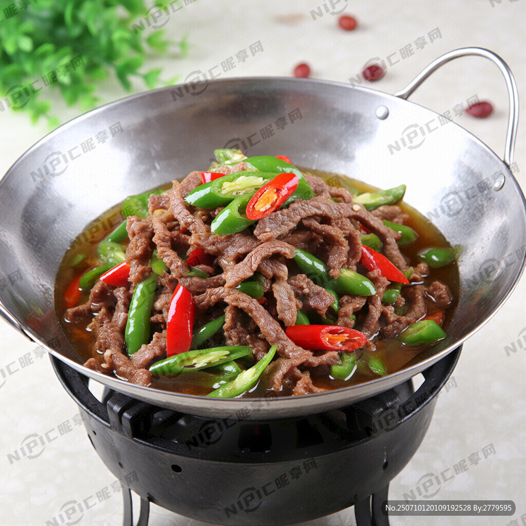 牛肉丝干锅 带点油汤