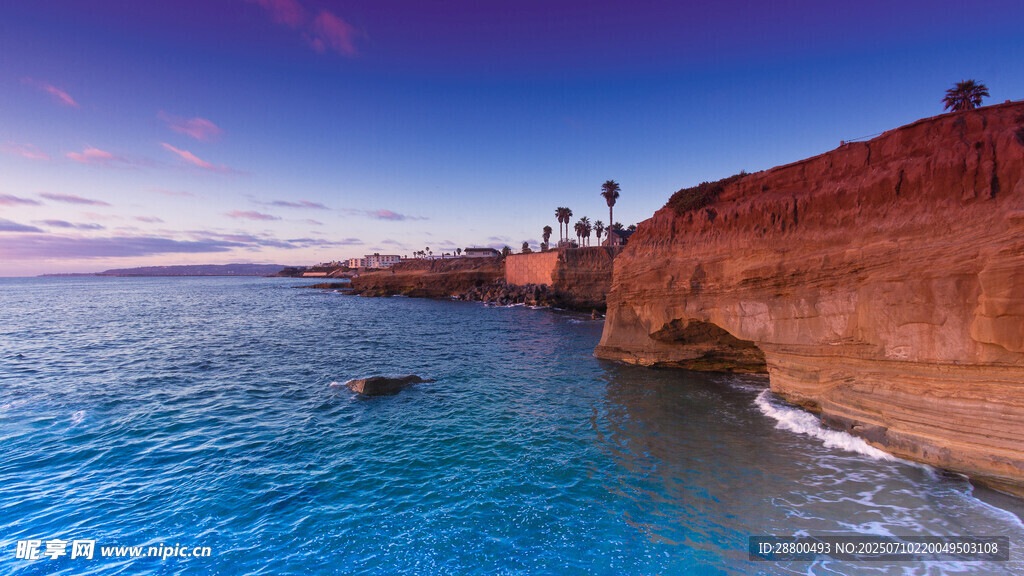 海岸黄昏美景