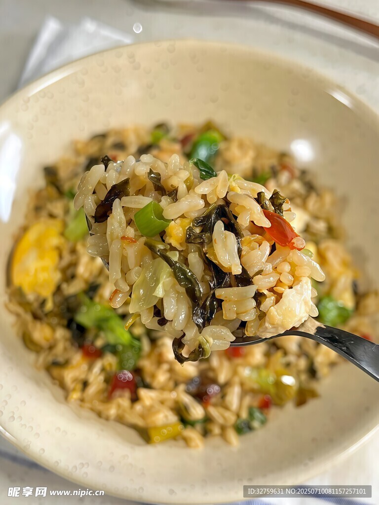 美味多彩蛋炒饭