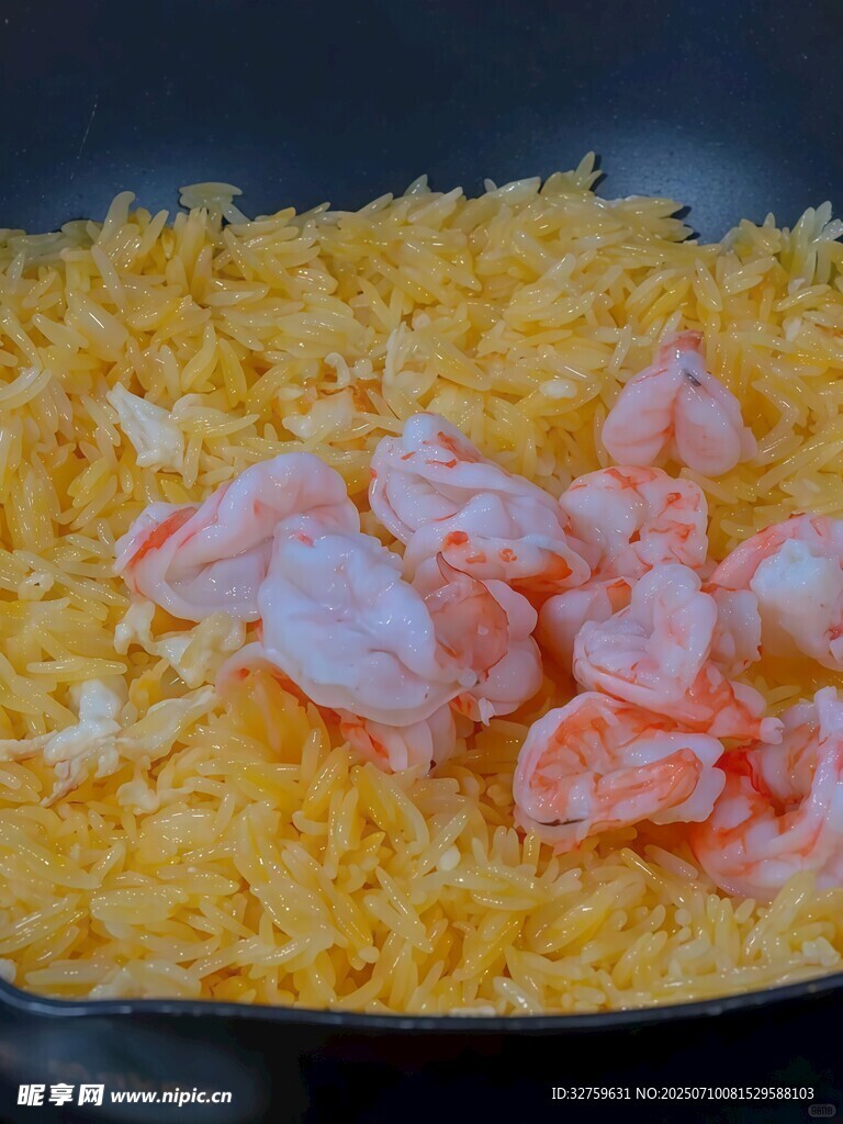 虾仁芝士炒饭