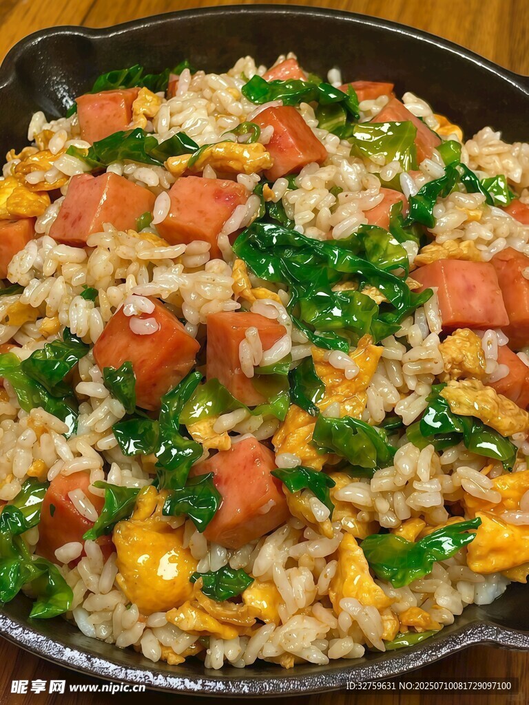 美味火腿蛋炒饭