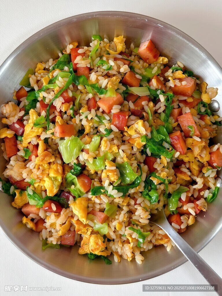 美味多彩蔬菜炒饭