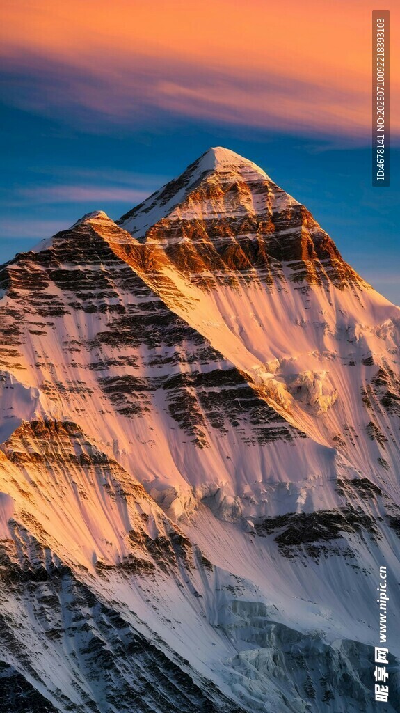 壮丽雪山日出美景
