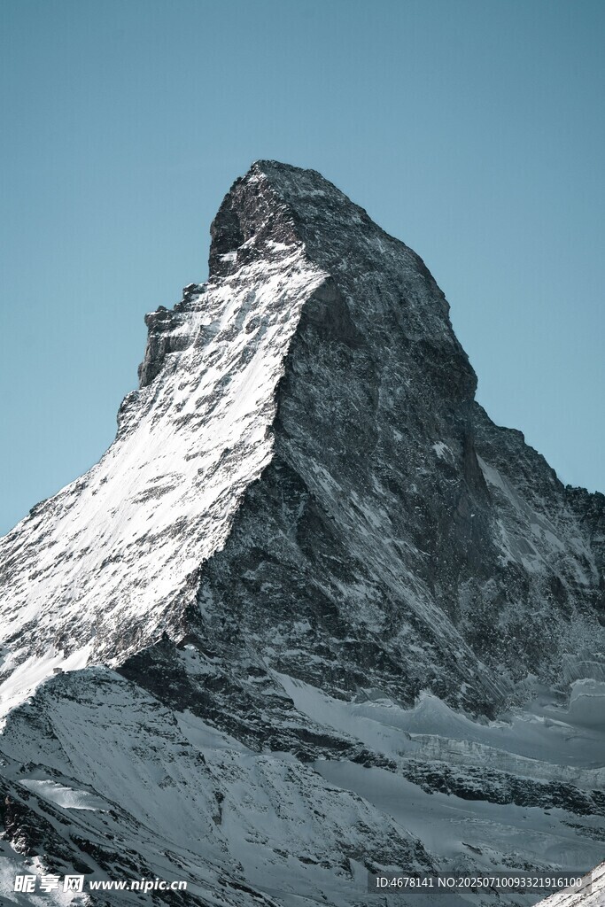 马特洪峰壮丽雪景