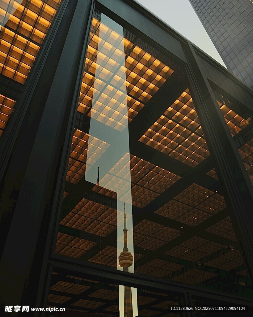 现代建筑独特透光结构