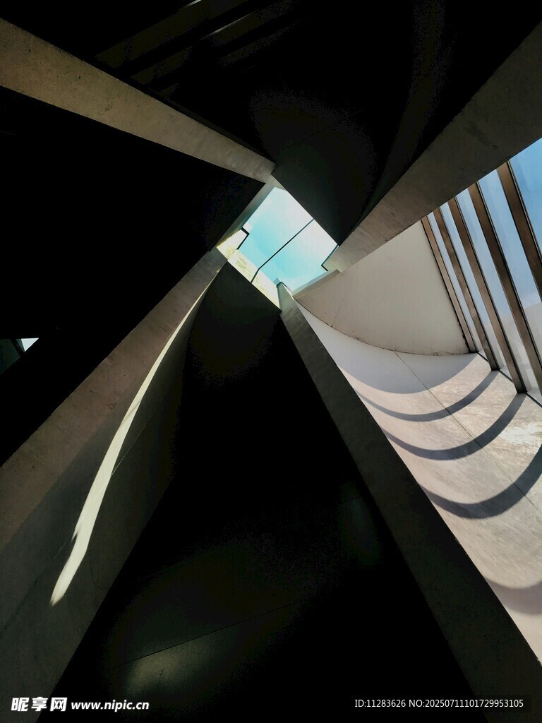 独特建筑内部空间视角
