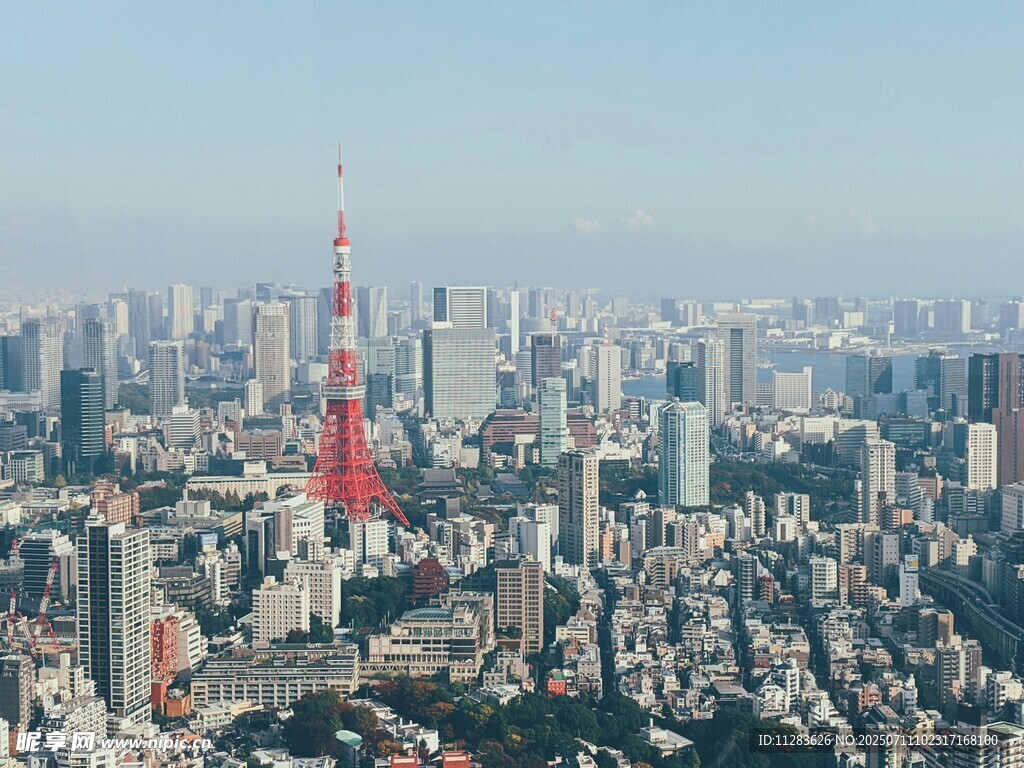 东京城市天际线俯瞰景观